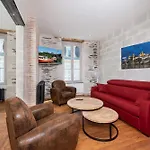 Appartement Hyper Centre 16 Rue Valdemaine *