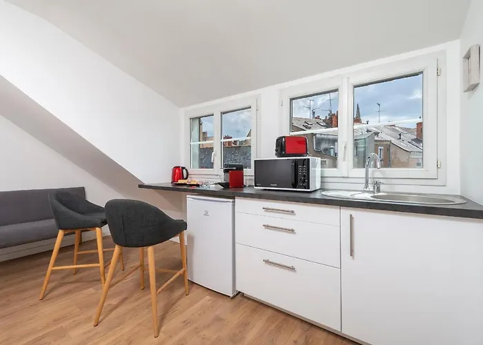 Apartment Hyper Centre 16 Rue Valdemaine *