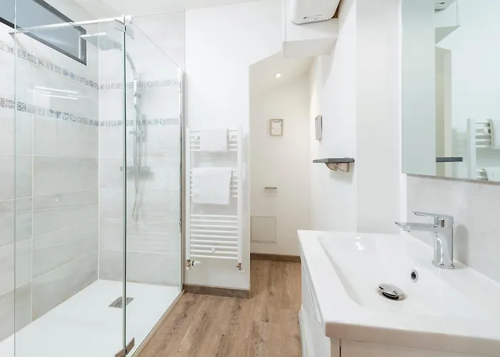 Hyper Centre 16 Rue Valdemaine